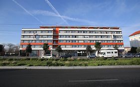 Adonis Paris Sud